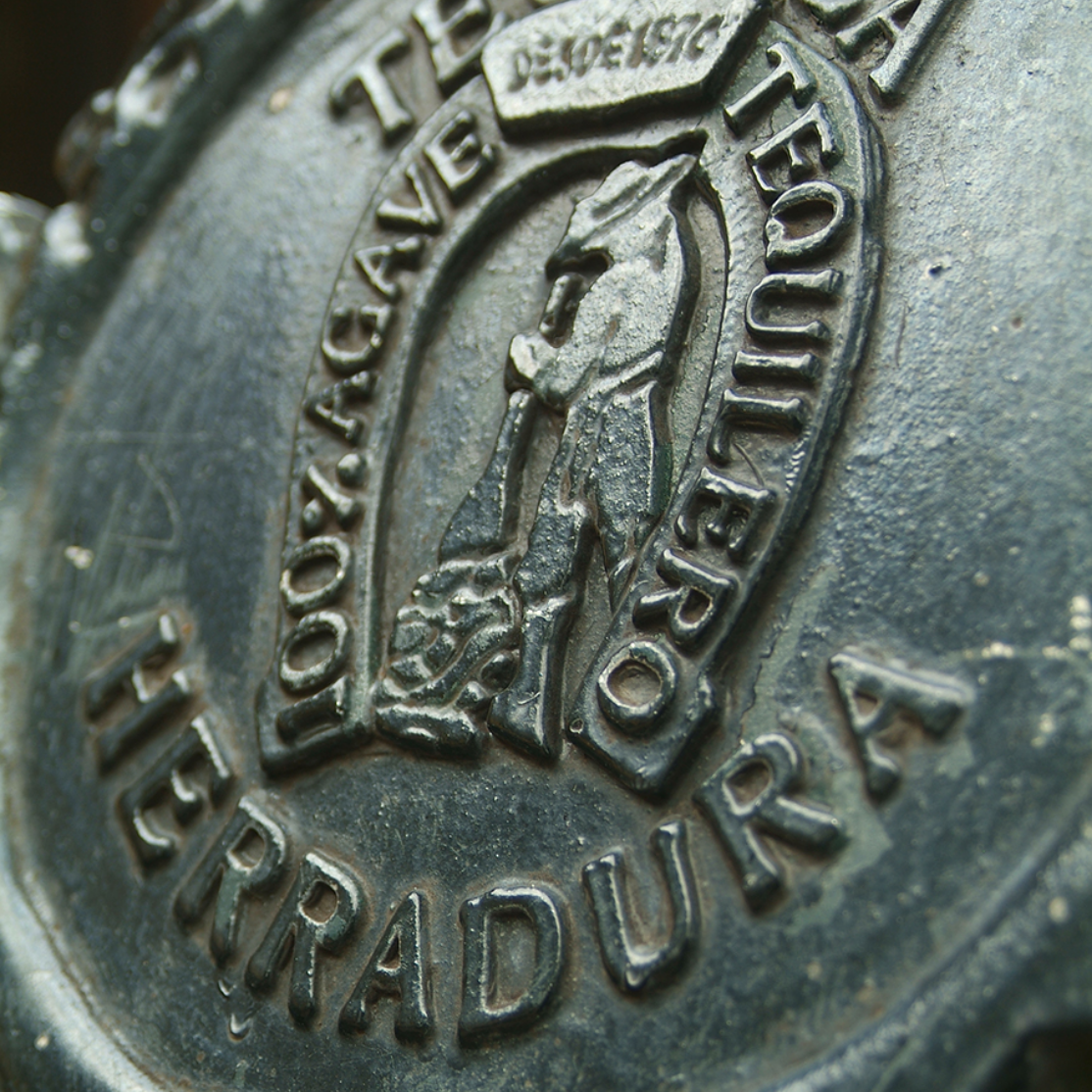 The Herradura iron brand.